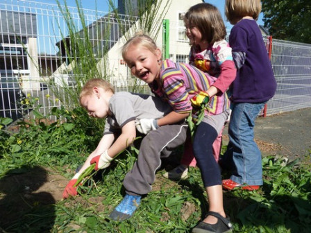 Jardinage-chaine5, sept. 2011 Jardinage-chaine5